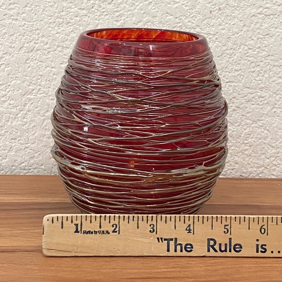 Robert Adamson Handblown Red Art Glass Thread Wrap 6” Dome Large Votive Vase - Picture 5 of 16